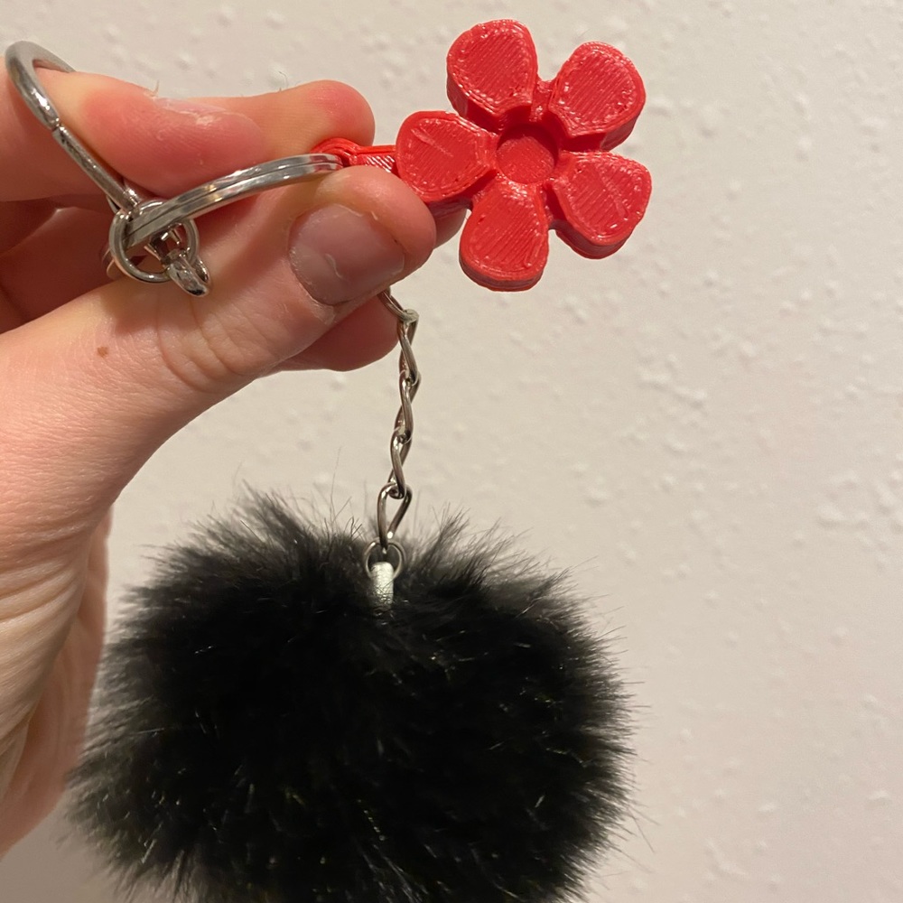 3D printed flower puff keychain